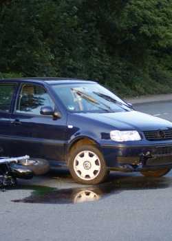 HowToFileAPedestrianAccidentClaimAgainstTheDriverOfACarThatCausedYourInjury Century Funding commercial legal funding lawsuit funding lawsuit loan legal financing